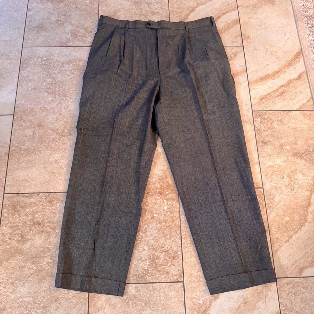 Zanella dress pants 100% Wool Fully lined Charcoal color Vintage pleats & cuffs‎